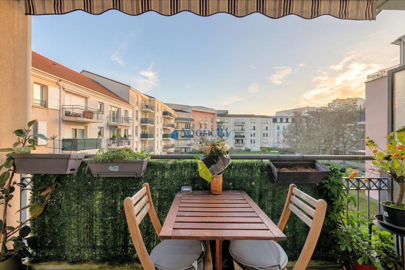 Appartement - 66 m² - 3 pièces