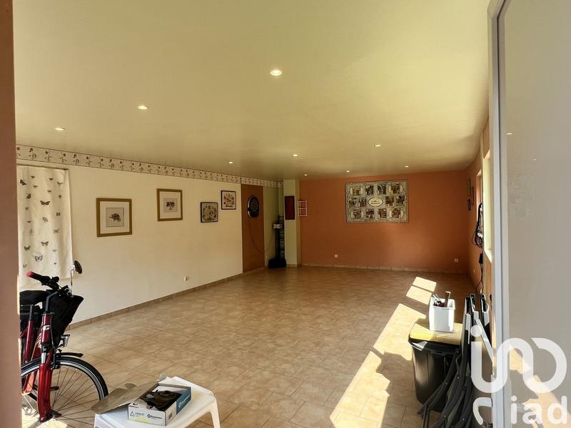 Maison - 190 m² - 8 pièces