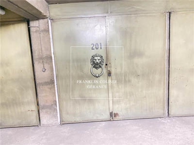 Parking / Garage - 13 m²