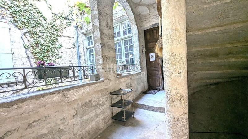 Hôtel particulier - 374 m² - 10 pièces