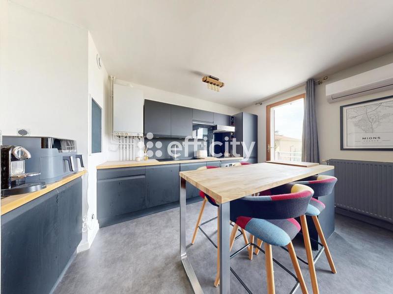 Appartement - 64 m² - 3 pièces