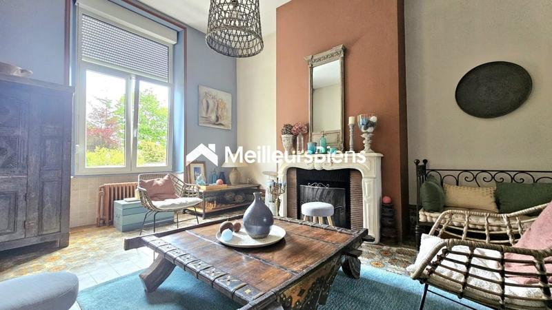 Maison bourgeoise - 196 m² - 8 pièces