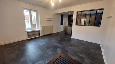 Maison de ville - 144 m² - 8 pièces