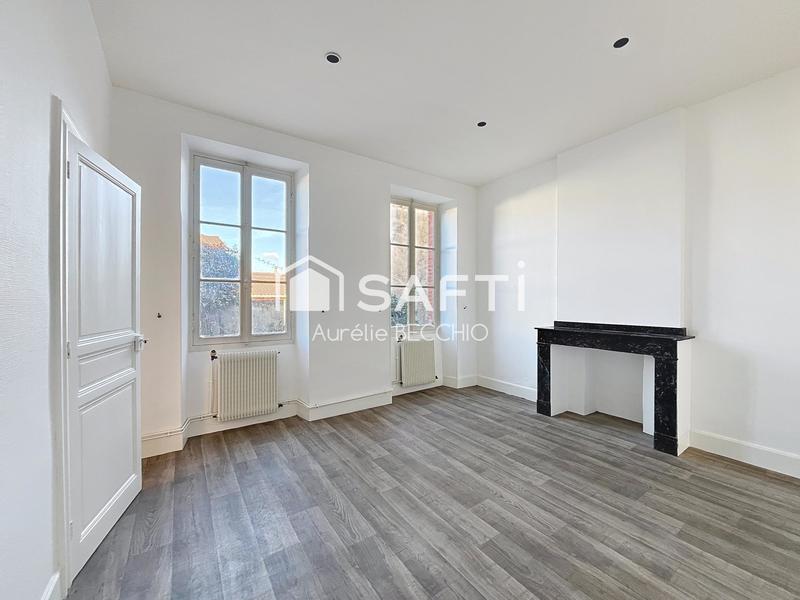 Maison - 200 m² - 6 pièces