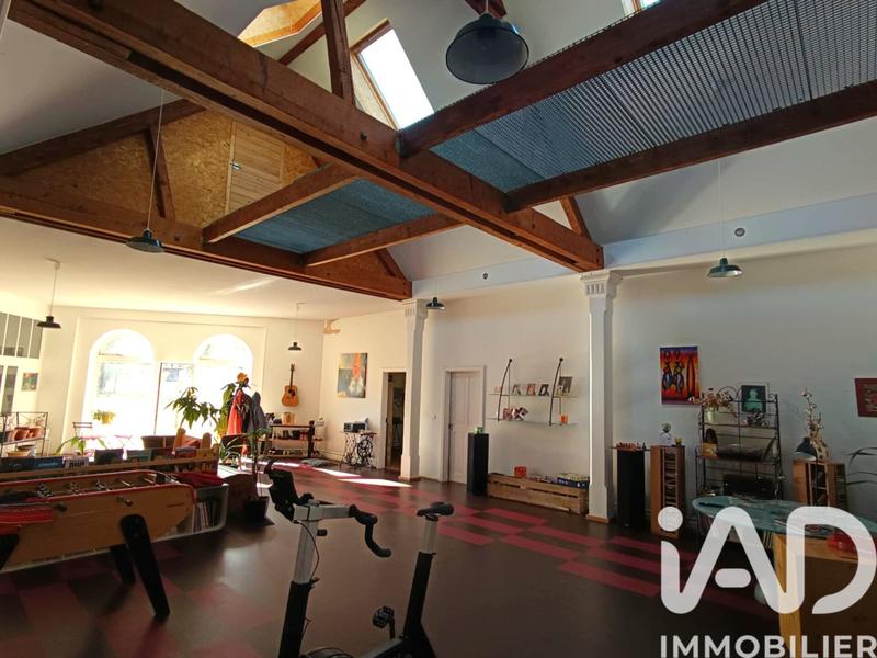 Maison - 448 m² - 14 pièces