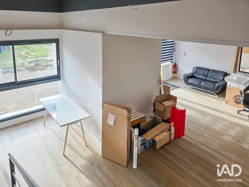 Local commercial - 1 320 m²