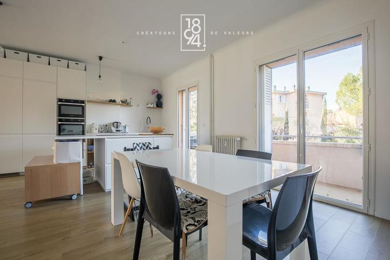 Appartement - 118 m² - 4 pièces