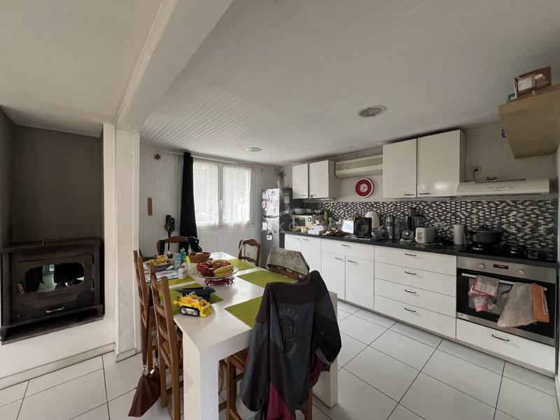 Maison - 149 m² - 6 pièces