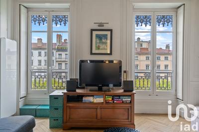 Appartement - 95 m² - 3 pièces