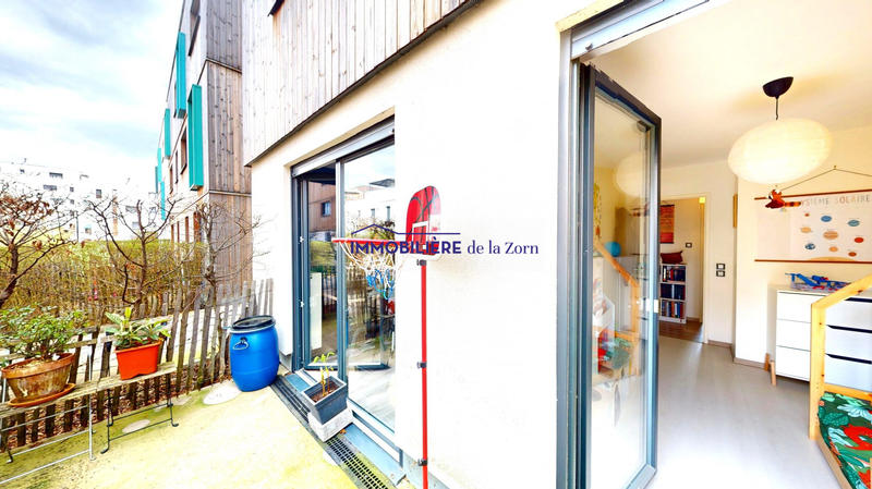 Appartement - 80 m² - 4 pièces