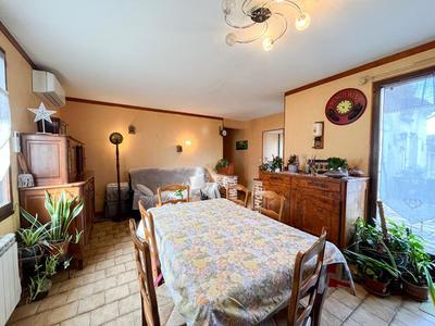 Maison - 119 m² - 6 pièces