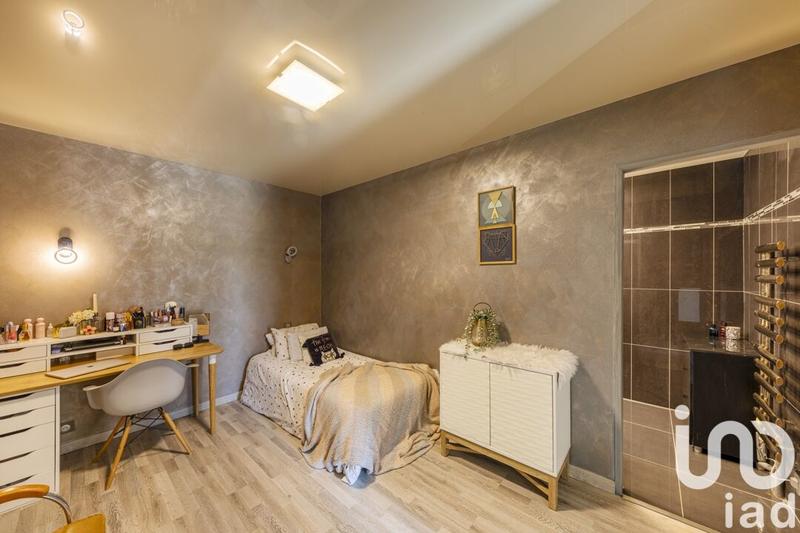 Maison - 294 m² - 7 pièces