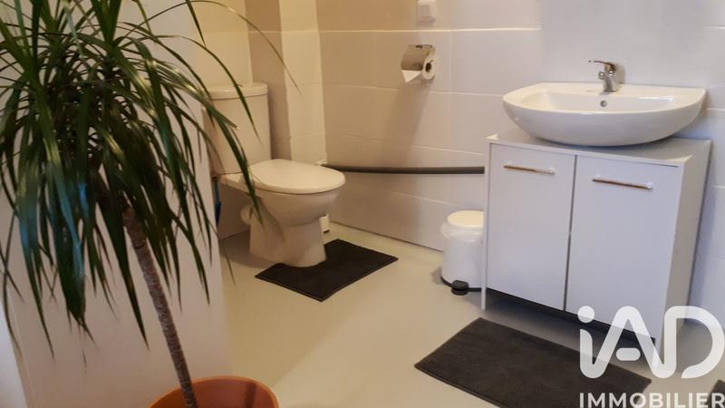 Maison - 300 m² - 9 pièces