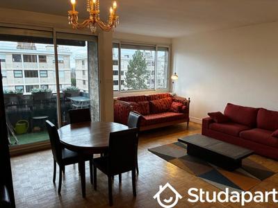 Appartement - 80 m² - 3 pièces