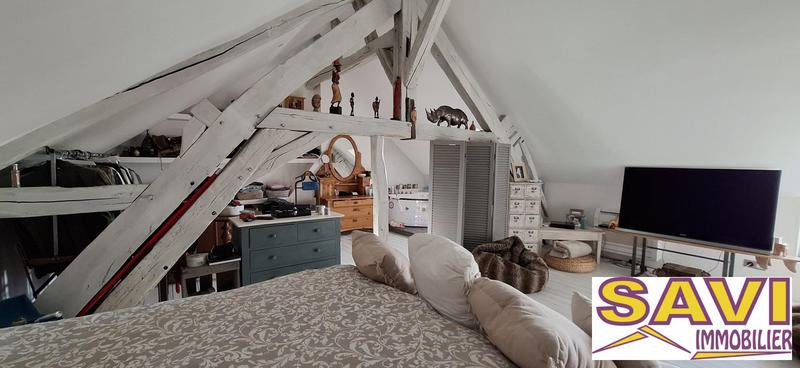 Maison ancienne - 210 m² - 9 pièces