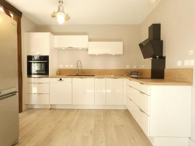 Maison - 133 m² - 6 pièces