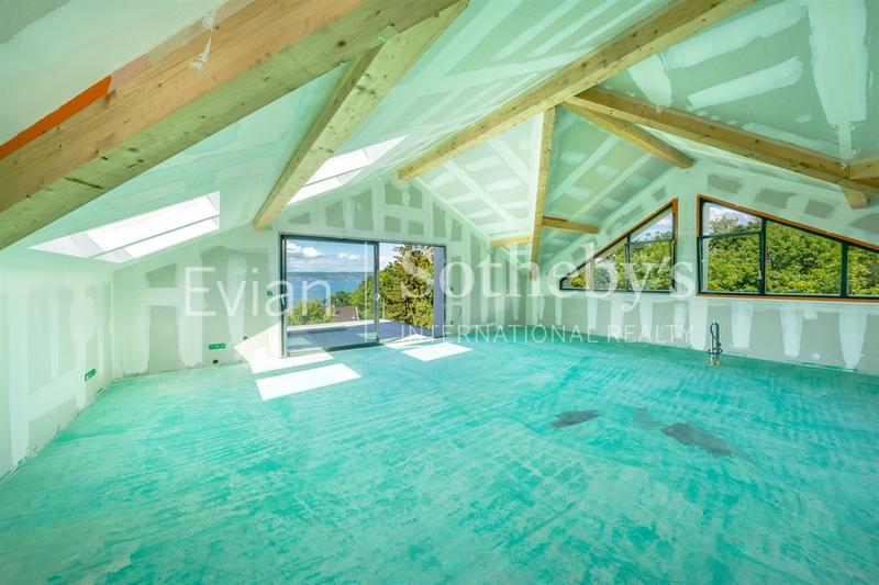 Appartement - 121 m² - 4 pièces