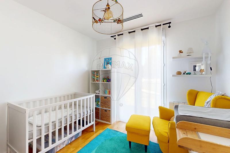 Maison - 135 m² - 6 pièces