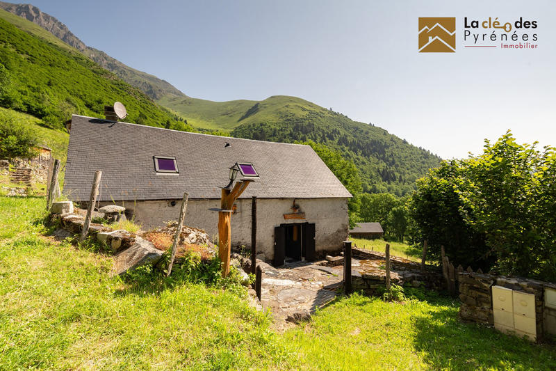 Maison traditionnelle - 76 m² - 4 pièces