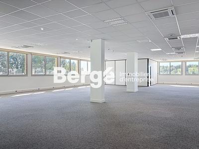 Bureau - 273 m²