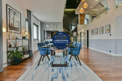 Villa - 322 m² - 11 pièces