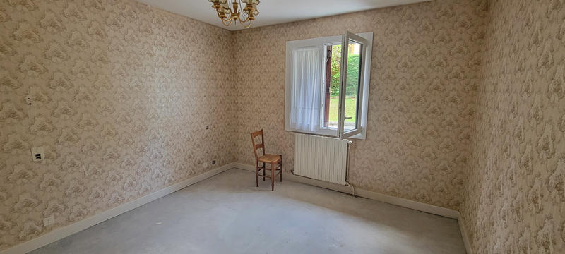 Maison - 104 m² - 4 pièces