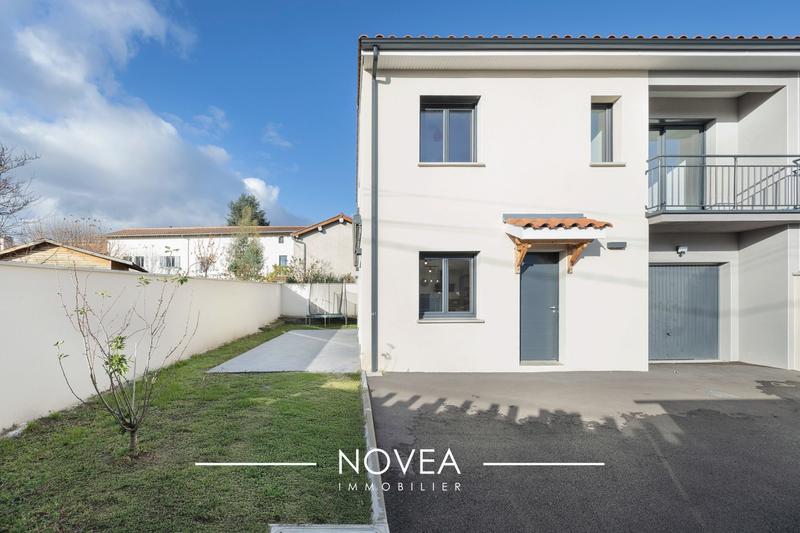 Maison - 95 m² - 4 pièces