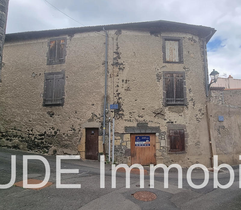 Maison de village - 100 m² - 4 pièces