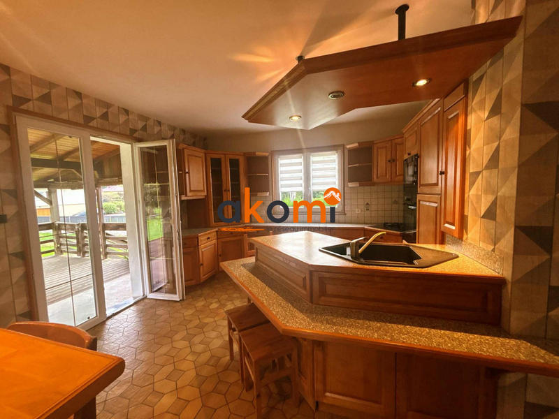 Maison - 156 m² - 6 pièces