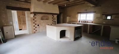 Maison - 221 m² - 8 pièces