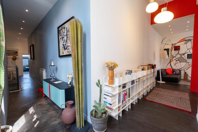 Loft - 323 m² - 6 pièces