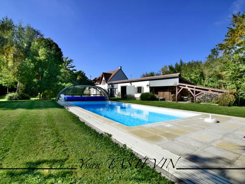 Propriété - 144 m² - 7 pièces