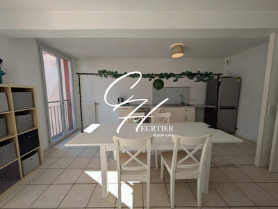 Appartement - 68 m² - 3 pièces