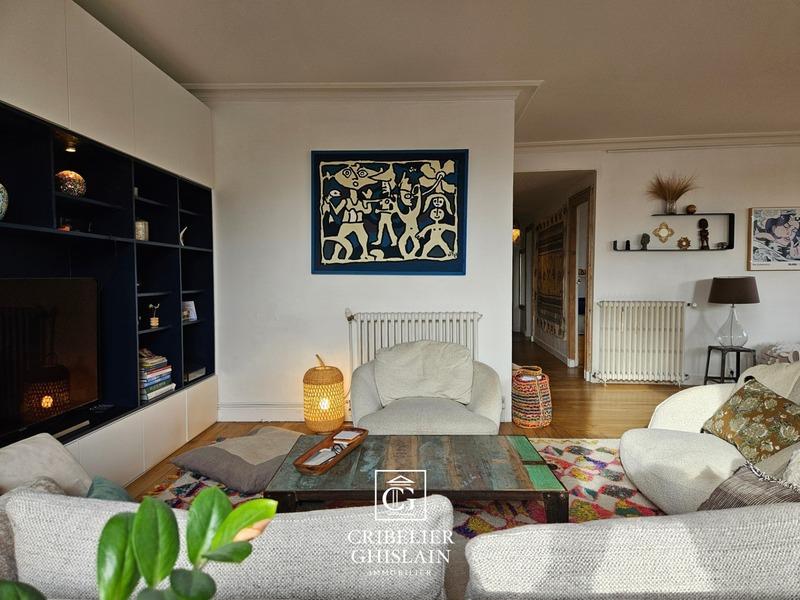 Appartement bourgeois - 190 m² - 7 pièces