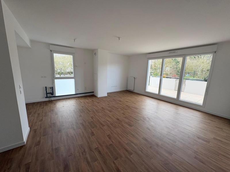 Appartement - 83 m² - 4 pièces