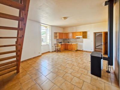 Maison en pierre - 110 m² - 3 pièces