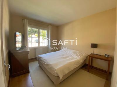 Maison - 152 m² - 6 pièces