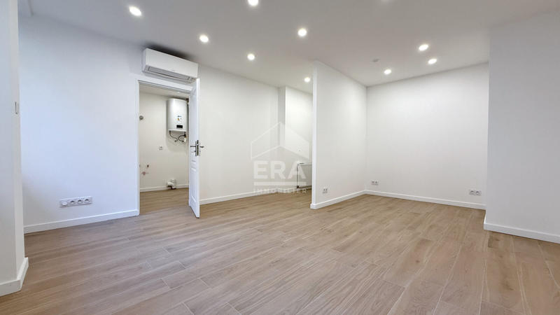 Bureau - 30 m² - 1 pièce