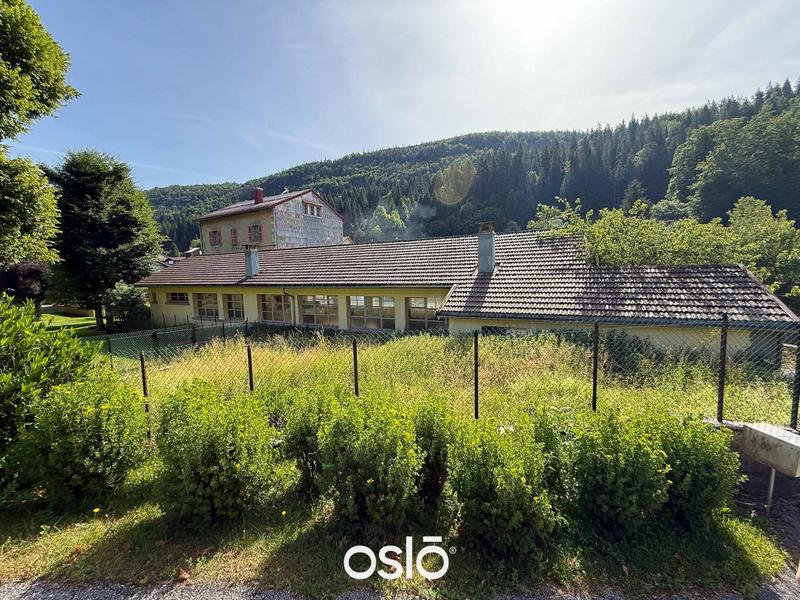 Maison - 169 m² - 8 pièces