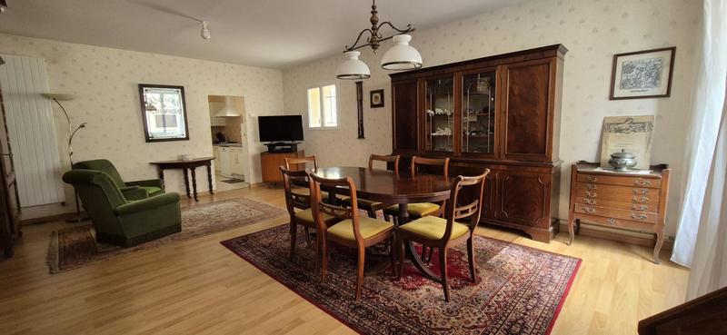 Maison - 128 m² - 7 pièces