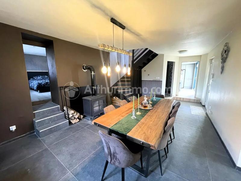 Maison - 138 m² - 6 pièces