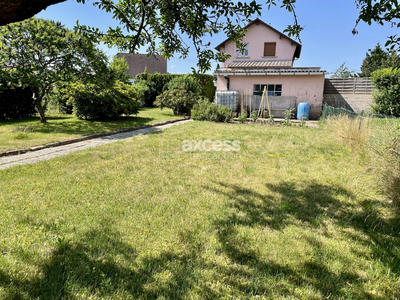 Maison - 95 m² - 5 pièces