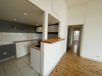 Appartement - 91 m² - 5 pièces