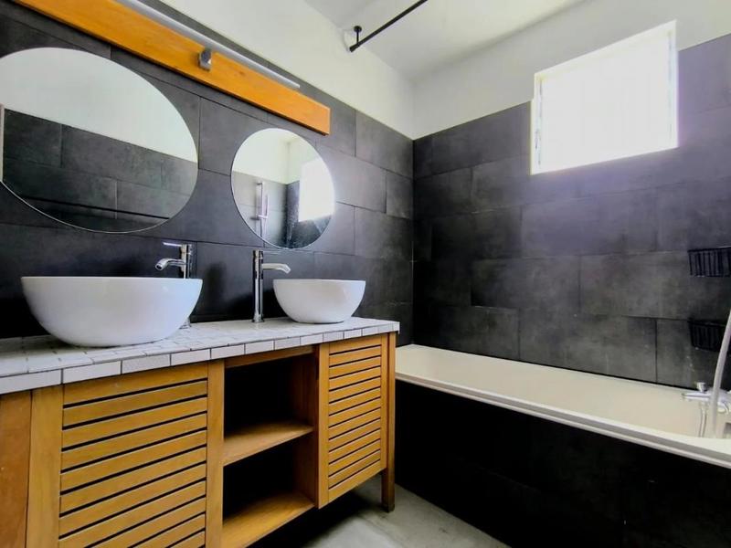 Duplex - 90 m² - 5 pièces