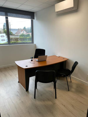 Bureau - 9 m² - 1 pièce