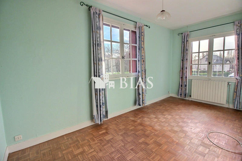 Maison - 95 m² - 4 pièces