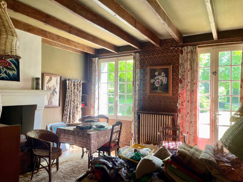 Maison - 257 m² - 8 pièces