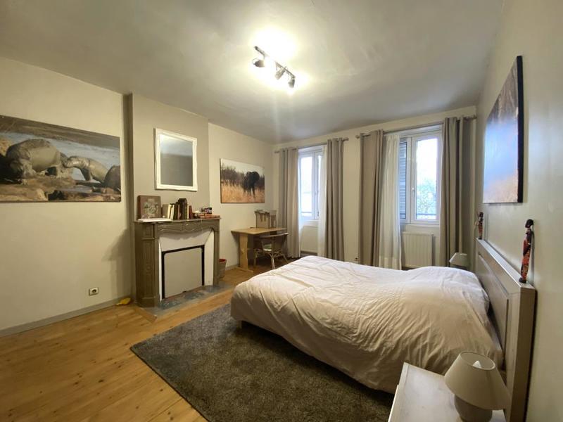 Maison ancienne - 408 m² - 16 pièces