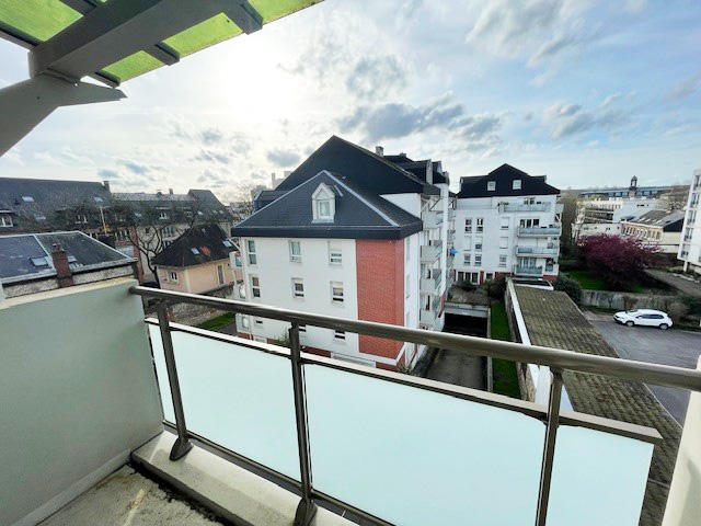 Appartement - 111 m² - 5 pièces