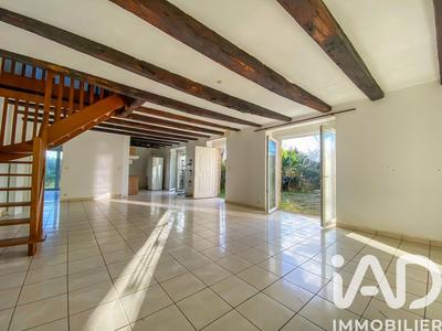 Maison - 141 m² - 7 pièces